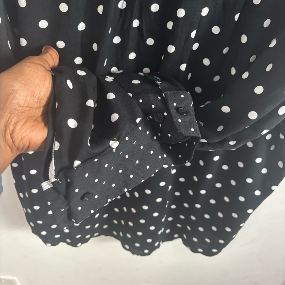 Chico’s Women’s Polka dot White & Black Feminine X-Large Button up Career Office - Picture 2 of 5